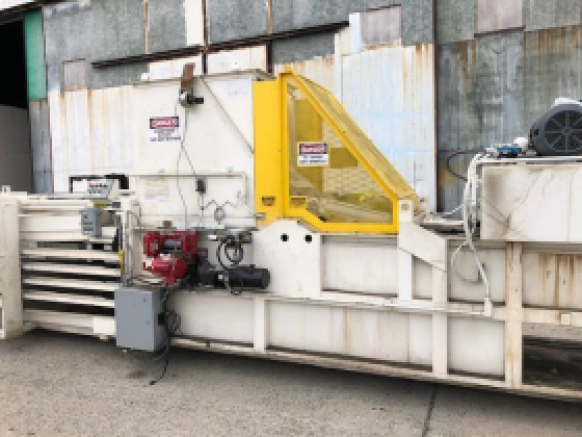 Used Maren Single Ram Manual Tie Open End Auto Tie Horizontal Baler In