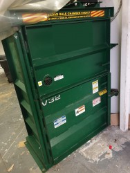 2019 Nieuwere BACE Stockroom-balenpers