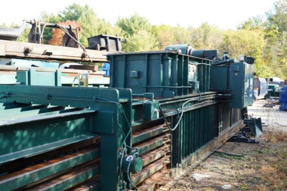 Brugt Selco (Harris) Single Ram Auto Tie Horizontal Baler