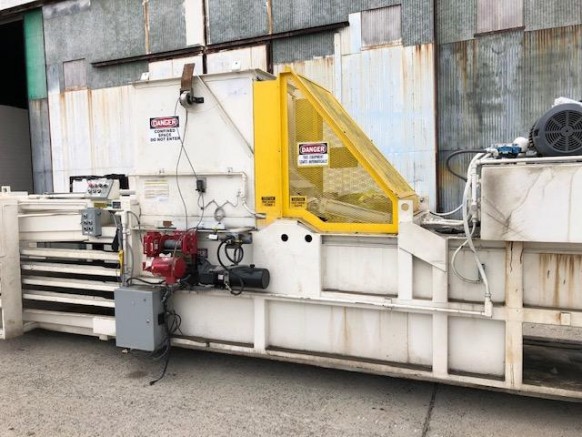 Used Maren Single Ram Manual Tie Open End Auto-Tie Horizontal Baler