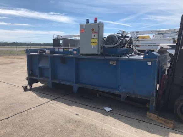 Käytetty Excel Manufacturing EX 62 Full Eject Closed End Manuaalinen tie-vaakatasalain