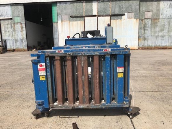 Käytetty Excel Manufacturing EX 62 Full Eject Closed End Manuaalinen tie-vaakatasalain