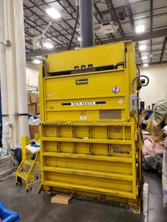 Empacadora y transportadora vertical Harmony automática Tensixty usada