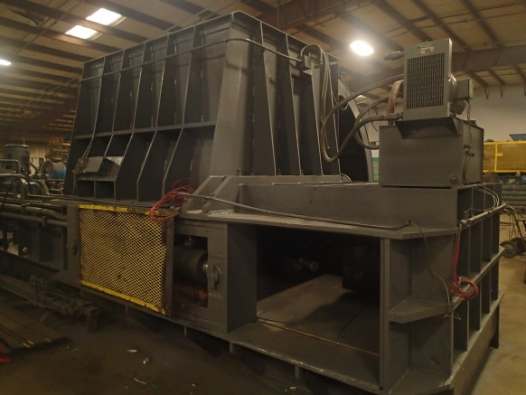 Uudistettu IPS TR-1288-100S Two Ram Auto Tie Horizontal Baler