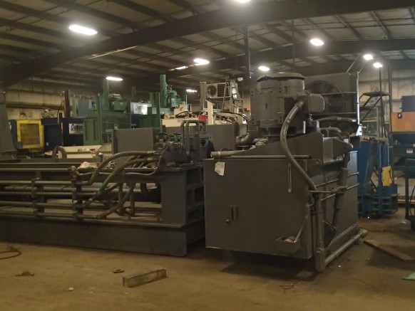 Uudistettu IPS TR-1288-100S Two Ram Auto Tie Horizontal Baler