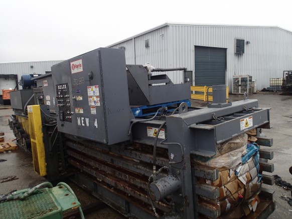 Käytetty Selco HLO Single Ram Open End Auto-Tie Vaakasuuntainen paalain