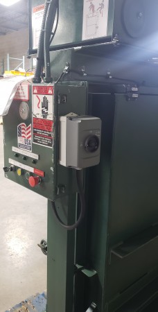 Empacadora vertical de textiles consolidados / internacionales usados