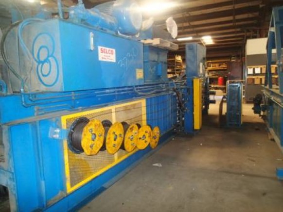 Pressa per balle automatica Selco HSO usata