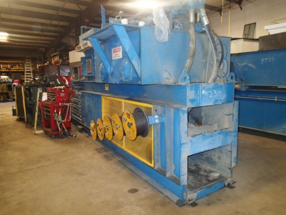 Pressa per balle automatica Selco HSO usata