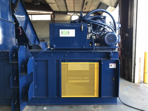 Käytetty Marathon WS 5042-830 Open End Auto-Tie vaakasuora paalain