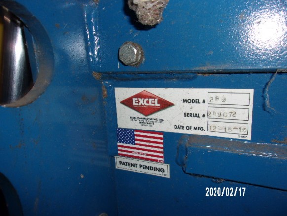 Pressa per balle orizzontale con legatura automatica a 2 pistoni Excel 2R9 usata