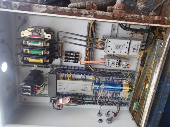 Renoveret Excel EX-62 Fuldskub lukket dør Manuel binde Vandret ballepresser