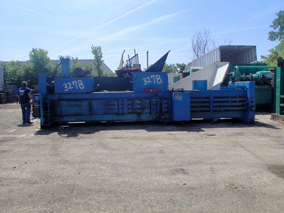 International Baler 4430-50  Used Auto Tie Baler