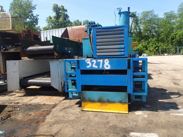 International Baler 4430-50  Used Auto Tie Baler