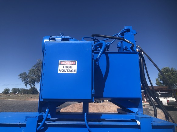 Empacadora horizontal de doble pistón KMF usada