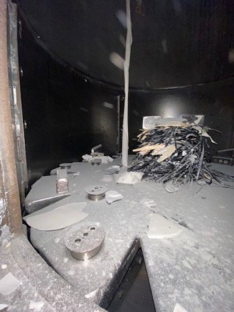 TRITURADOR DE PAPEL DE EIXO VERTICAL USADO 200HP PULVERIZADOR VERTICAL