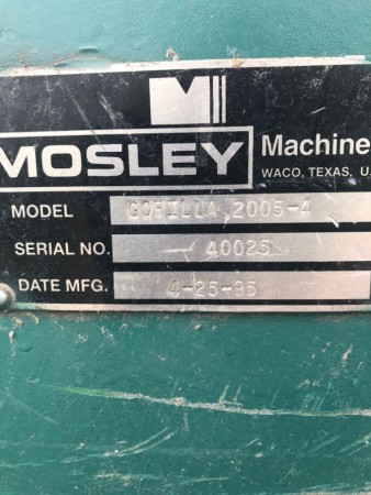 Gebrauchtes Mosley Gorilla Two Ram &amp; 72" breites Gummi-Kombinations-Ballenpressen-Einlaufförderband